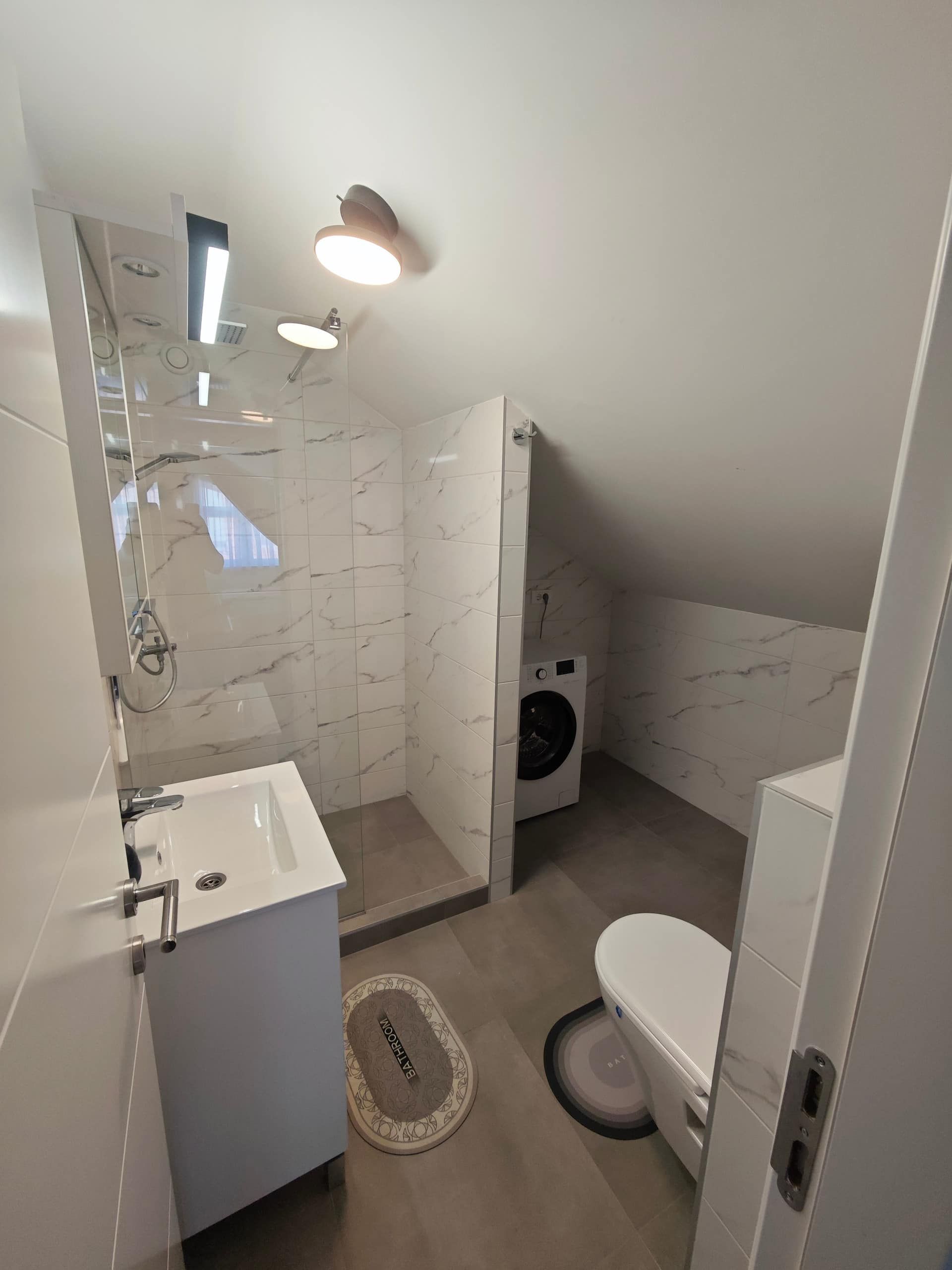 Bathroom – Abies Apartment